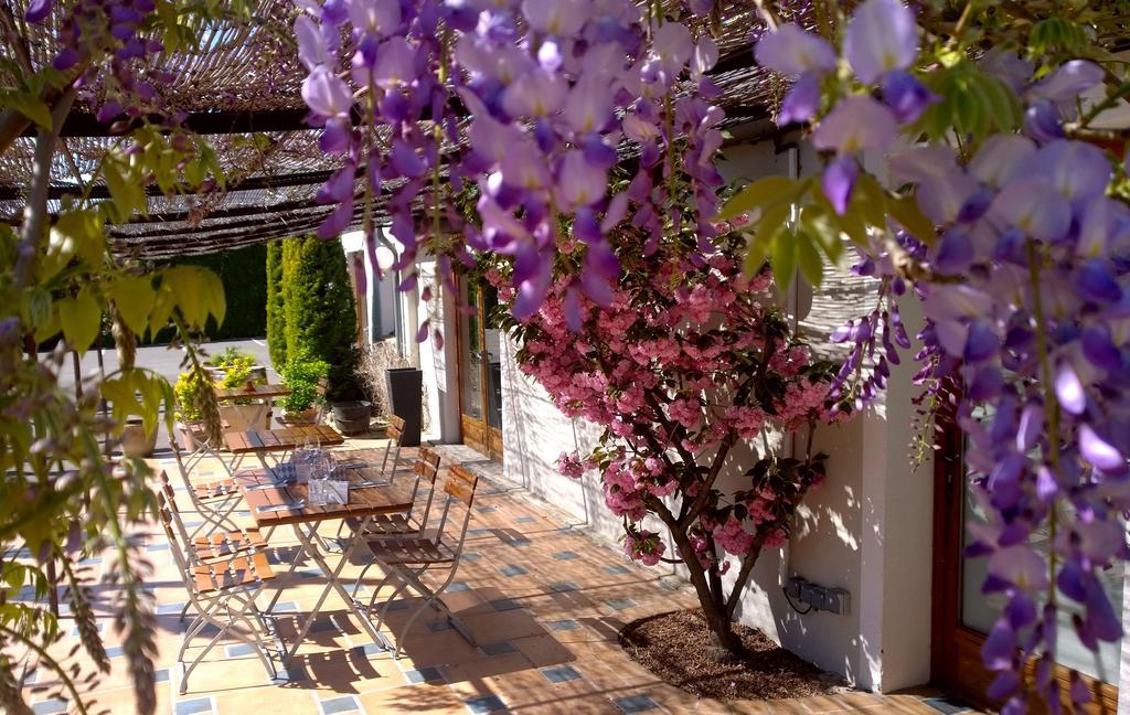 Logis Hotel Le Nouvel Portes-lès-Valence Exterior foto